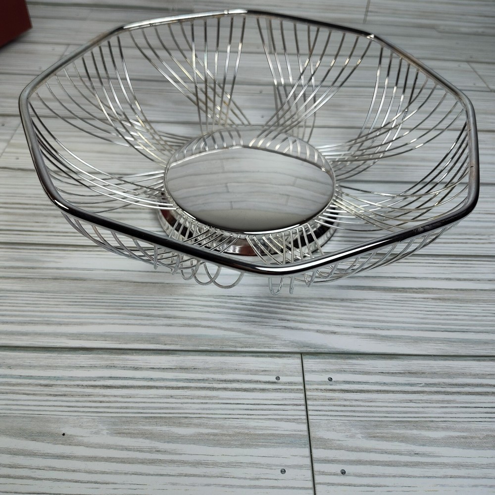 Vintage Silver Plated Bread Fruit Basket Beautiful Silver Plated Wire