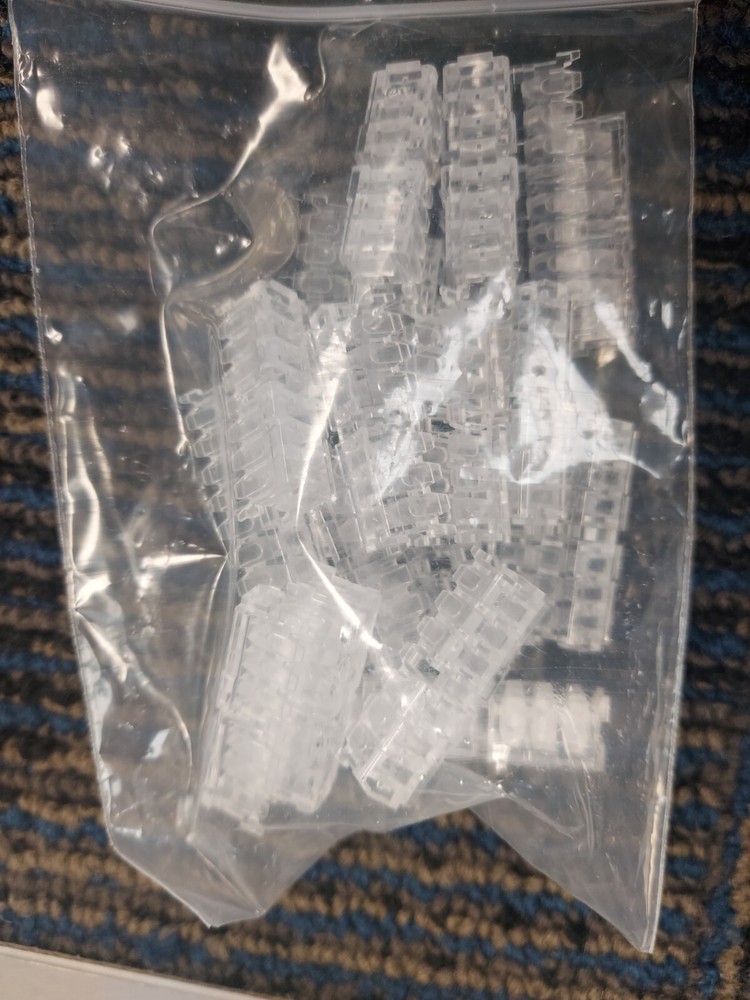 DynaCable NWPP24E 24-Port Cat5e Patch Panel, Black