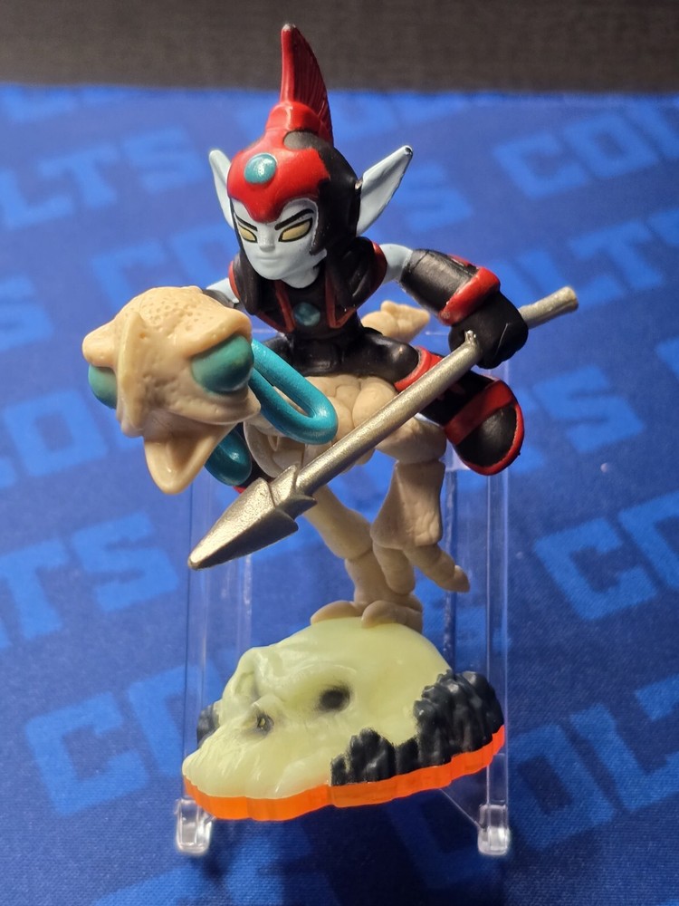 Skylanders Giants(Orange Base)-Element: UnDead 2 Figure Bundle- Activision