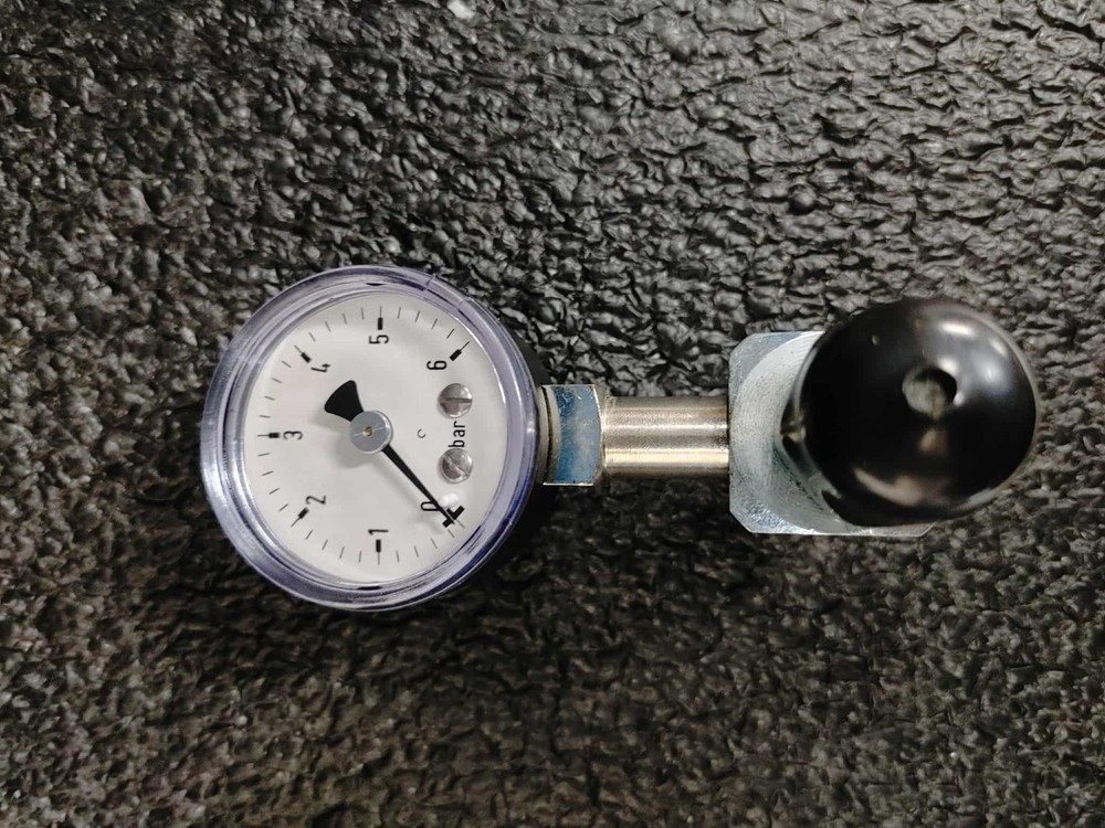 Cascade Micro/KNF 10159567-10 PM4165-035 Manometer