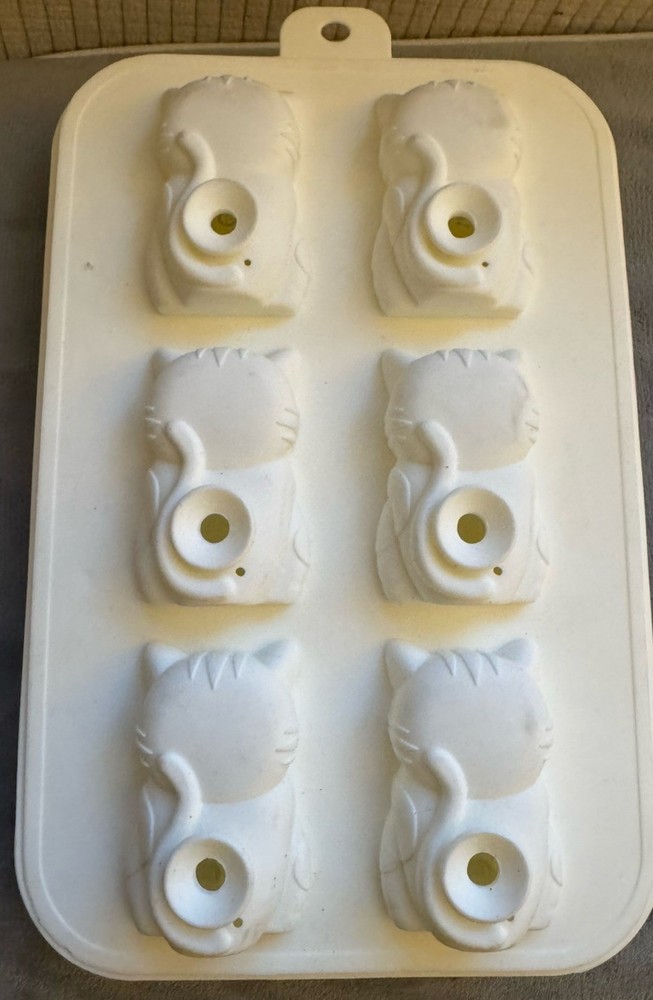 Silicone Cat Ice Cube Trays