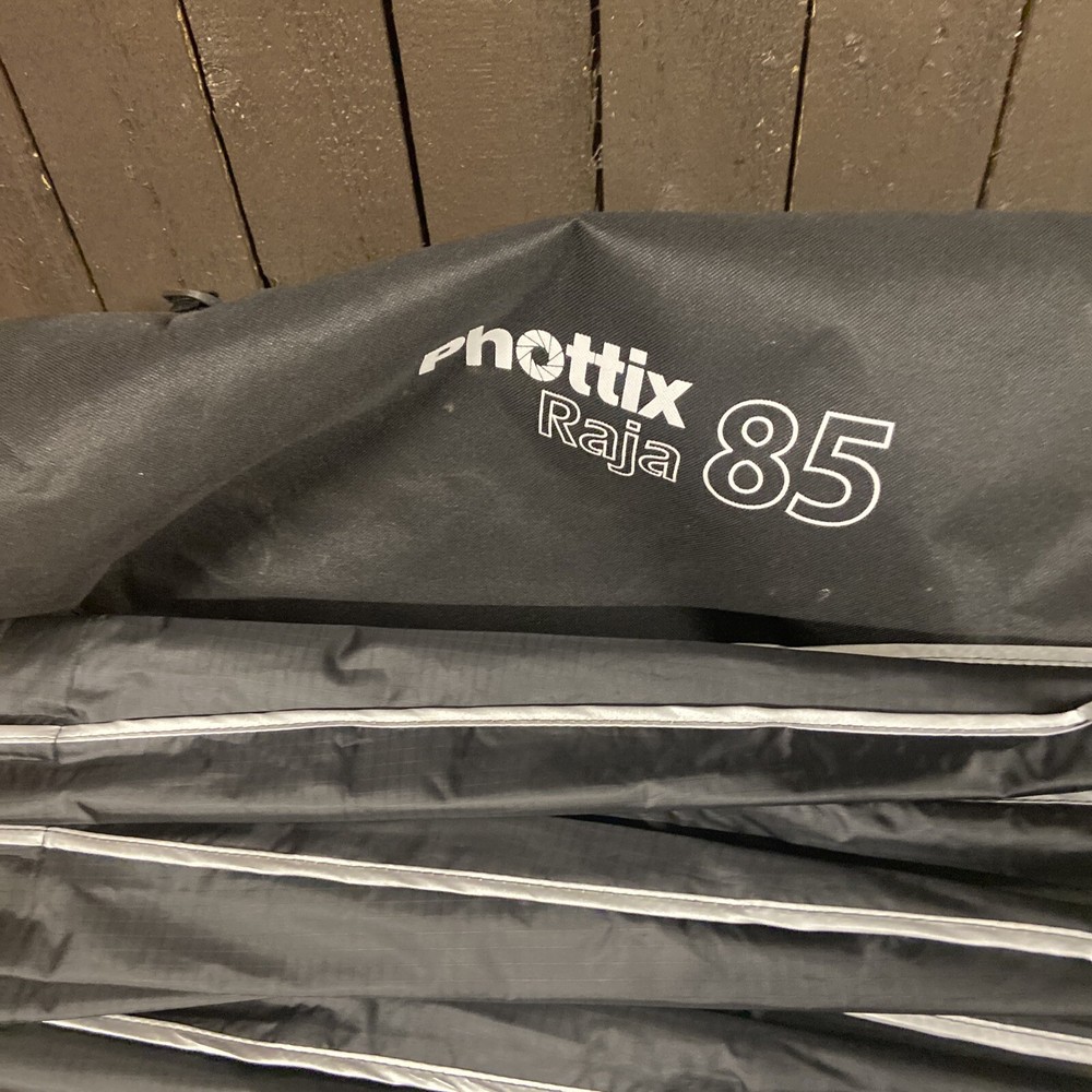 Phottix Raja 33" Quick-Folding Softbox with Grid #PH82728