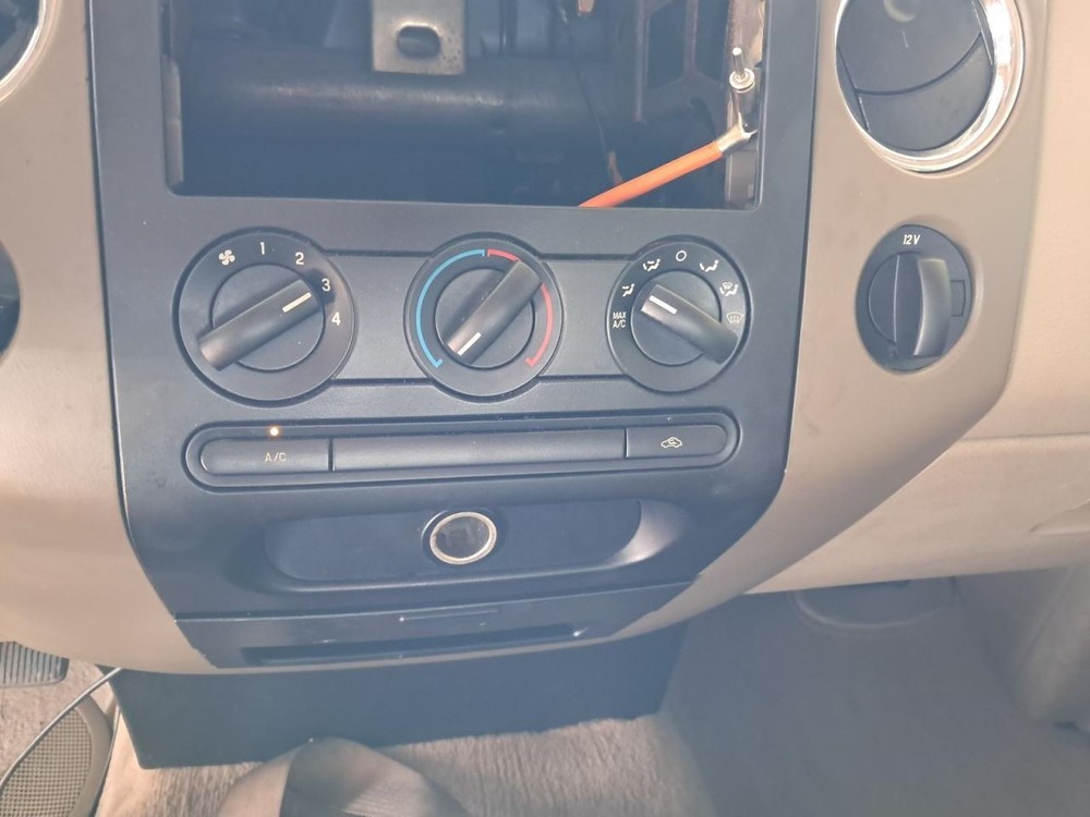 F150 2005 Glove Box 4808088