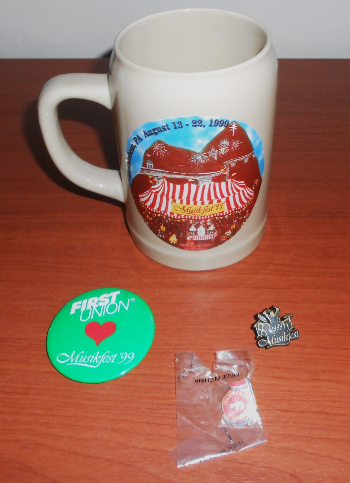 MUSIKFEST BETHLEHEM PA 1999 CERAMIC BEER STEIN MUG GERMANY + 3 PINS NEW