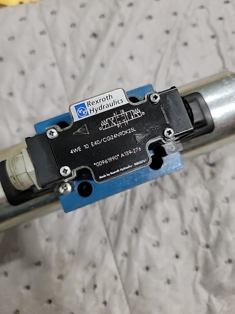 Rexroth 4WE10E40/CG24N9DK25L