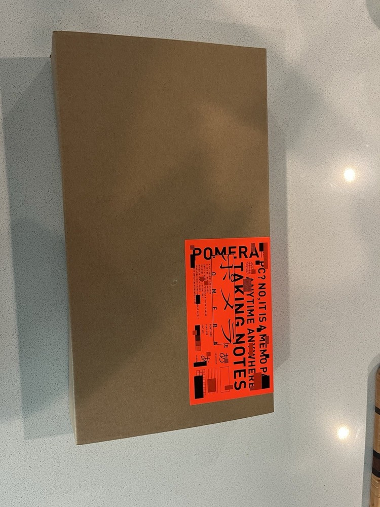 Pomera DM250x Crystal