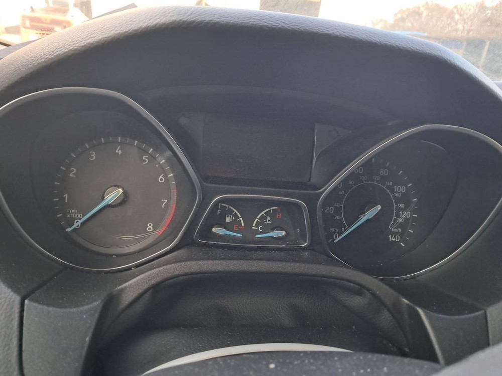 FOCUS 2018 Glove Box 4892054