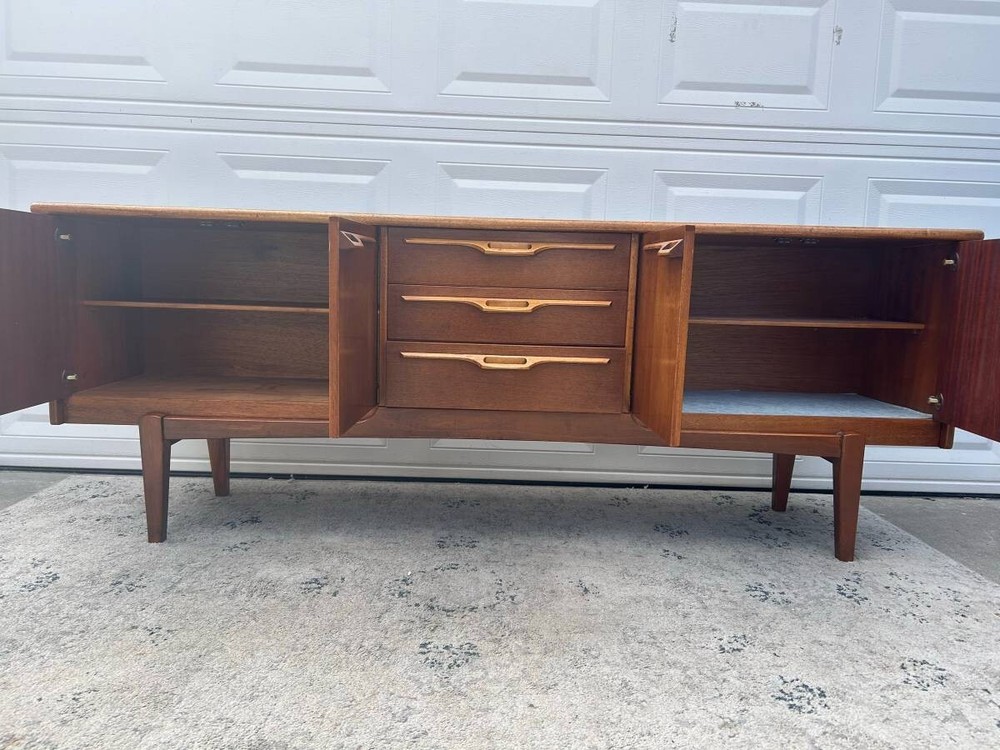 1960's Mid Century Teak Credenza/Sideboard/Buffet
