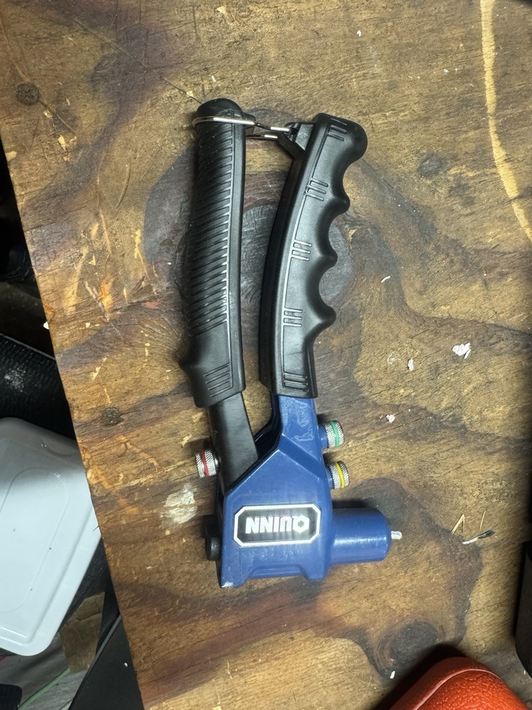 Quinn Rivet Machine