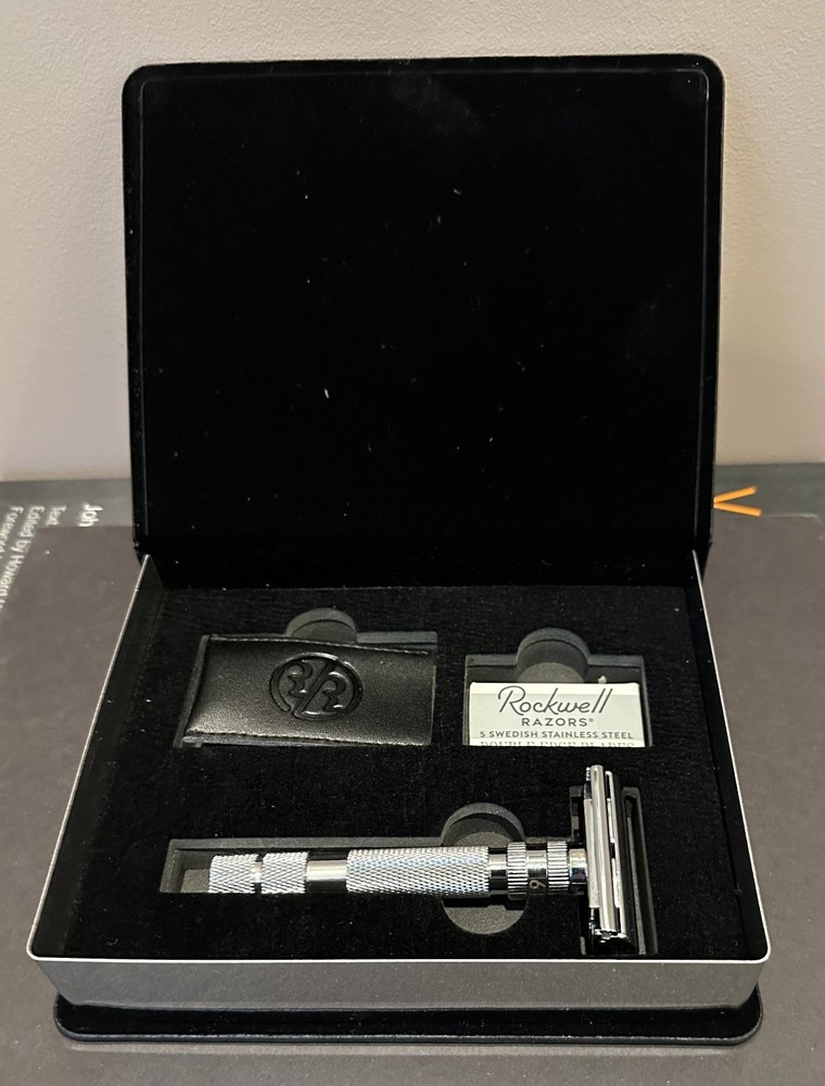 Rockwell T2 Adjustable Razor in White Chrome
