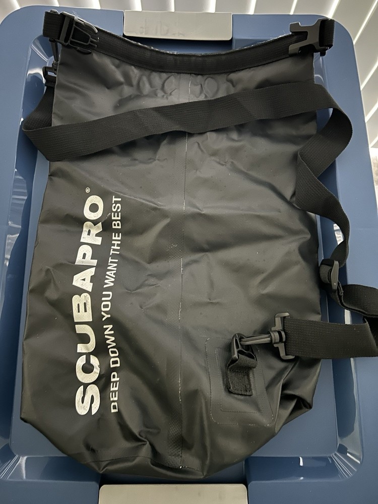 scubapro scuba dry bag 15L