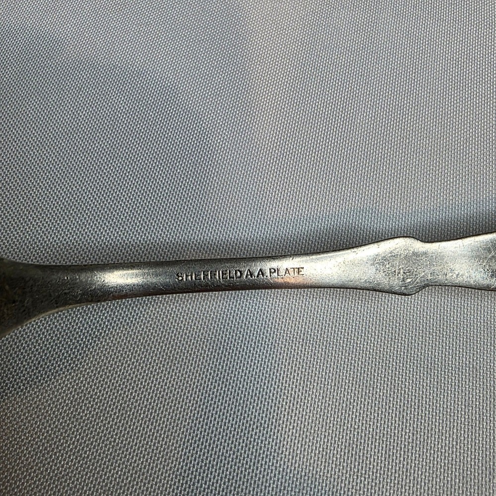 Victoria Crown Silver Co. Berry Casserole Spoon 8 5/8" Antique Sheffield A Plate