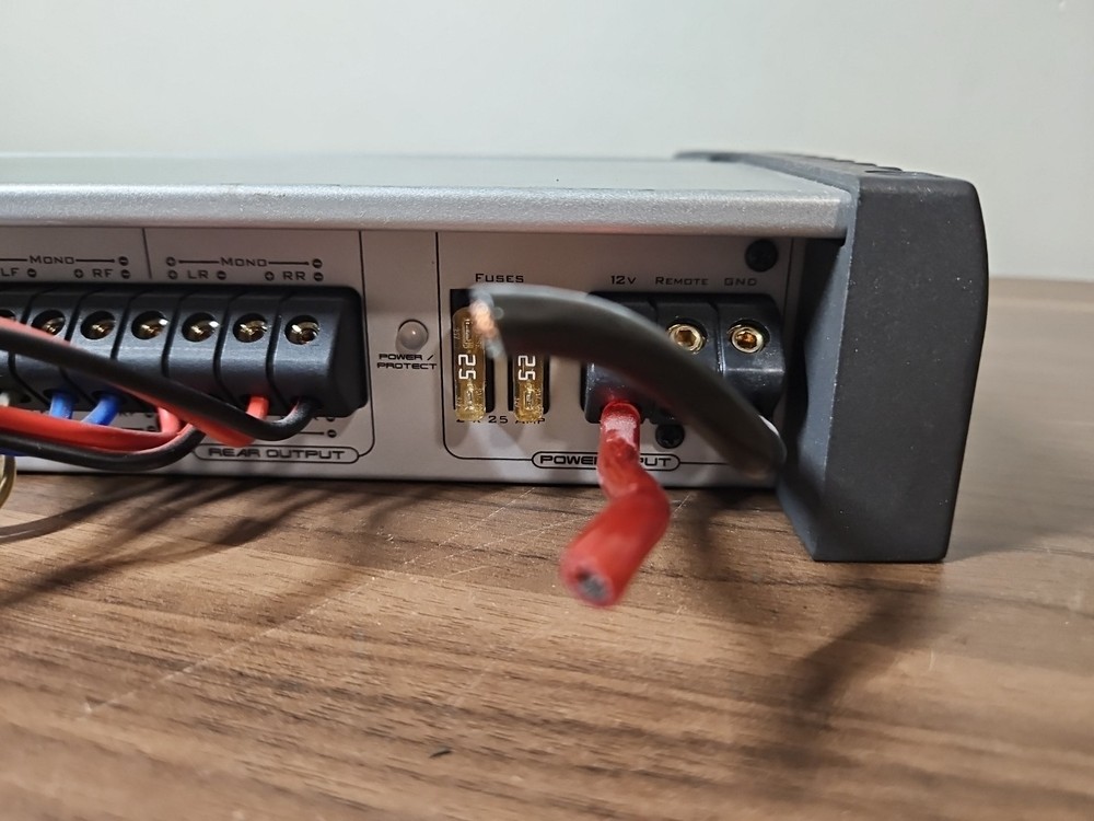 Boston Mobile Audio GTA 504 Car Amplifier