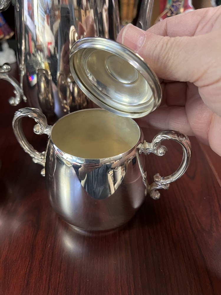 Wm Rogers Coffee / Tea Pot Creamer and Sugar Caddy With Lid