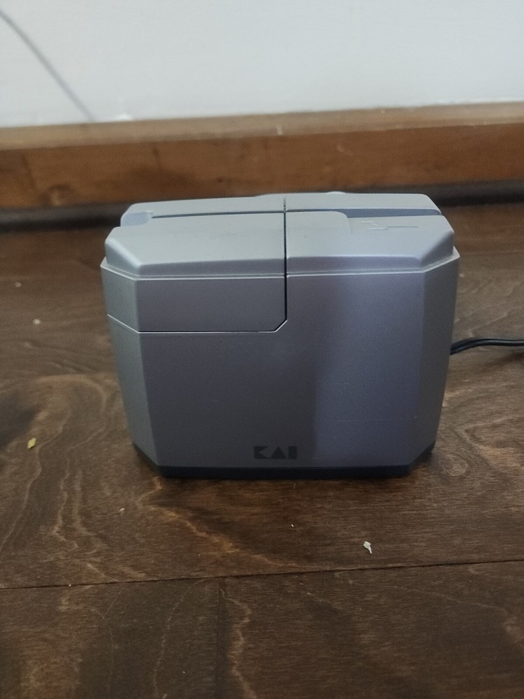 Williams-Sonoma Kai Corp Knife Sharpener AP120