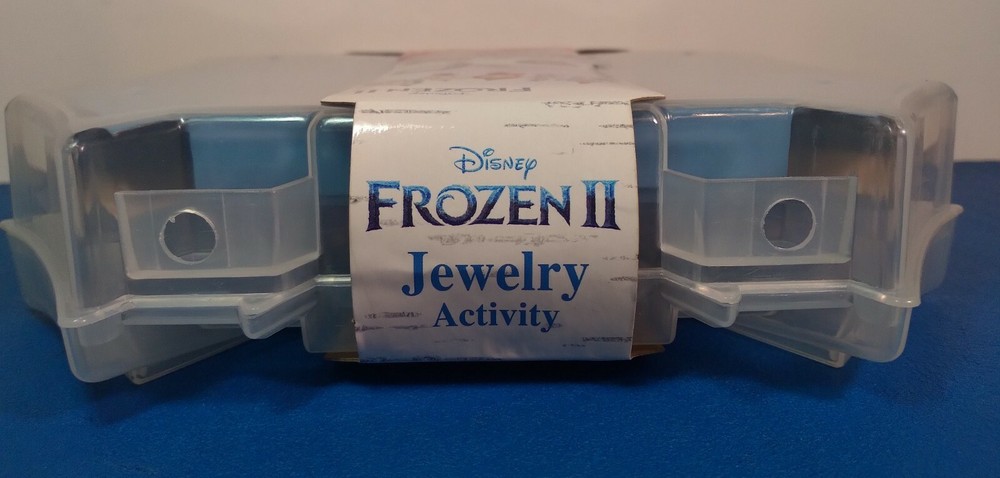 Frozen 2 Castle Shape Jewelry Activity Set