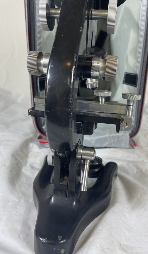 Vintage Ernst Leitz Wetzlar Germany Binocular Microscope With Soft Case