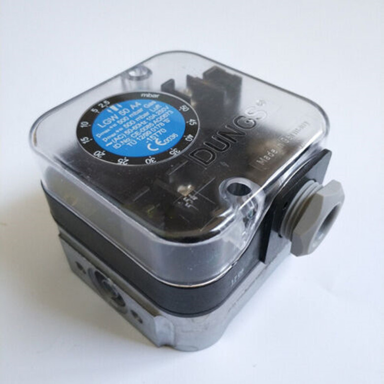 1pcs DUNGS wind pressure switch LGW50A4