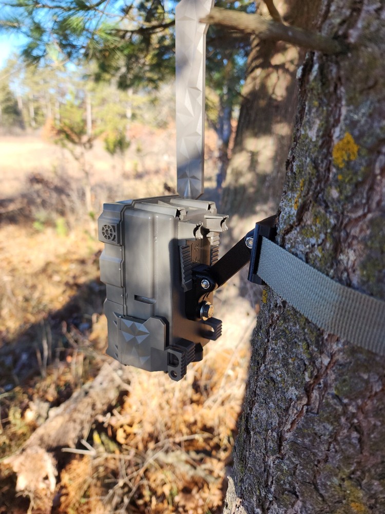 Tactacam Reveal Adjustable Trail Camera Tree Mount