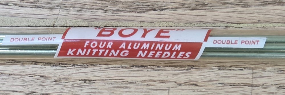 (4) Boye Size 3 Double Point 7" Knitting Needles