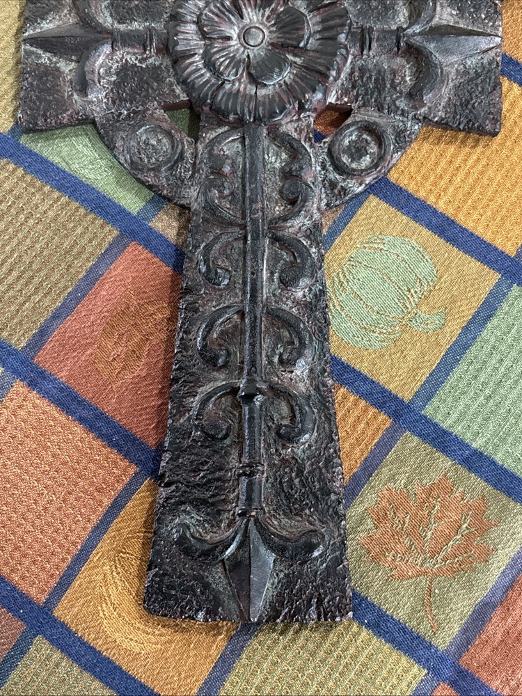 Ceramic Celtic Cross Wall Hanging Decoration 14”