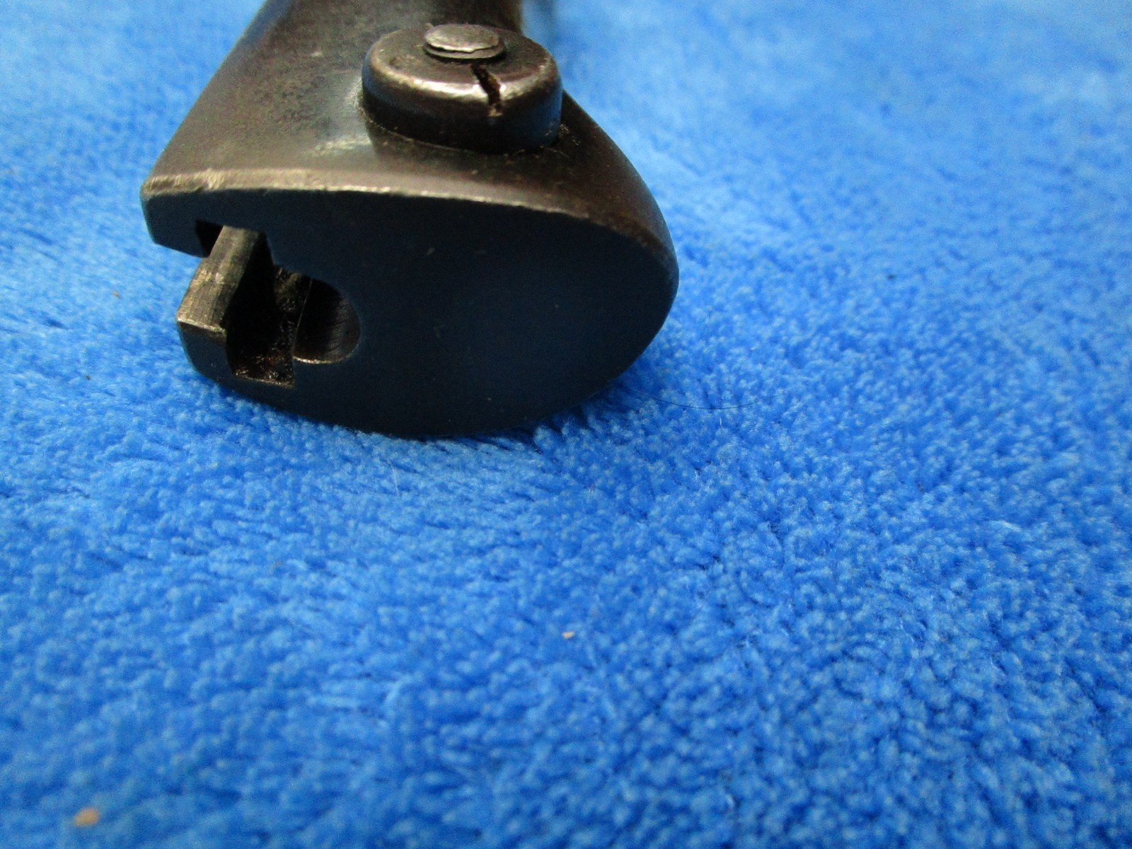 ORIGINAL WW2 PORTUGESE 2ND GERMAN CONTRACT K98 COMBAT BAYONET EXCELLENT