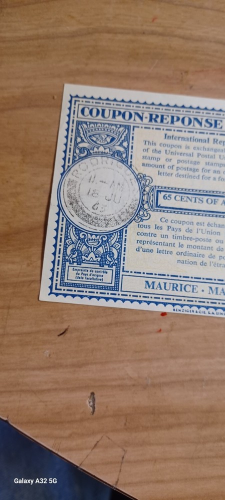 International Reply Coupon Mauritius 1963 different text at back