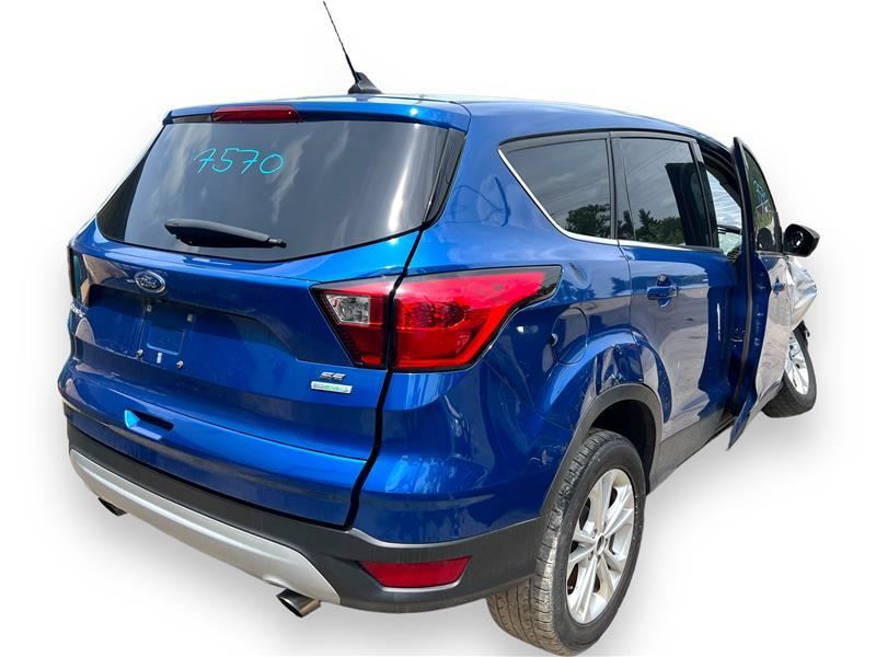 Fuse Box Engine Fits 19 ESCAPE 573528