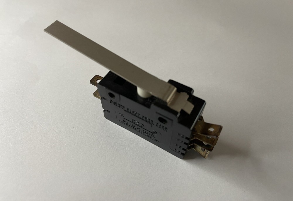 Cherry Electric ESeries E20 Double Pole Snap Action Switches