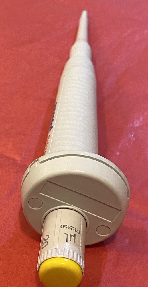 Eppendorf SINGLE CHANNEL PIPETTE #2 Reference 20ul fixed volume