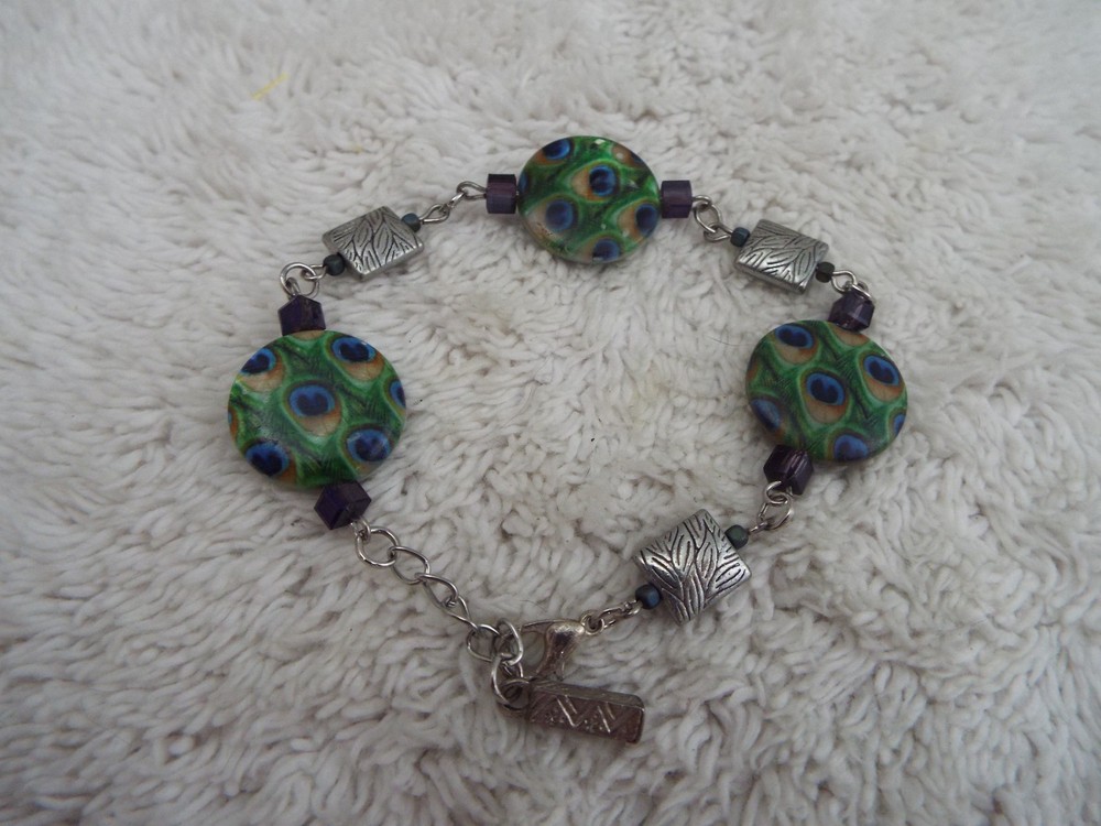 Silvertone Peacock Print Shell Bracelet