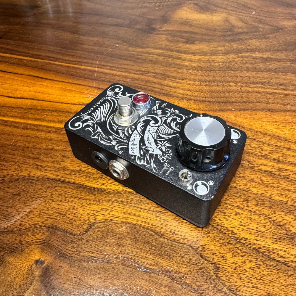 Dazatronyx Germanium Amplifier V2