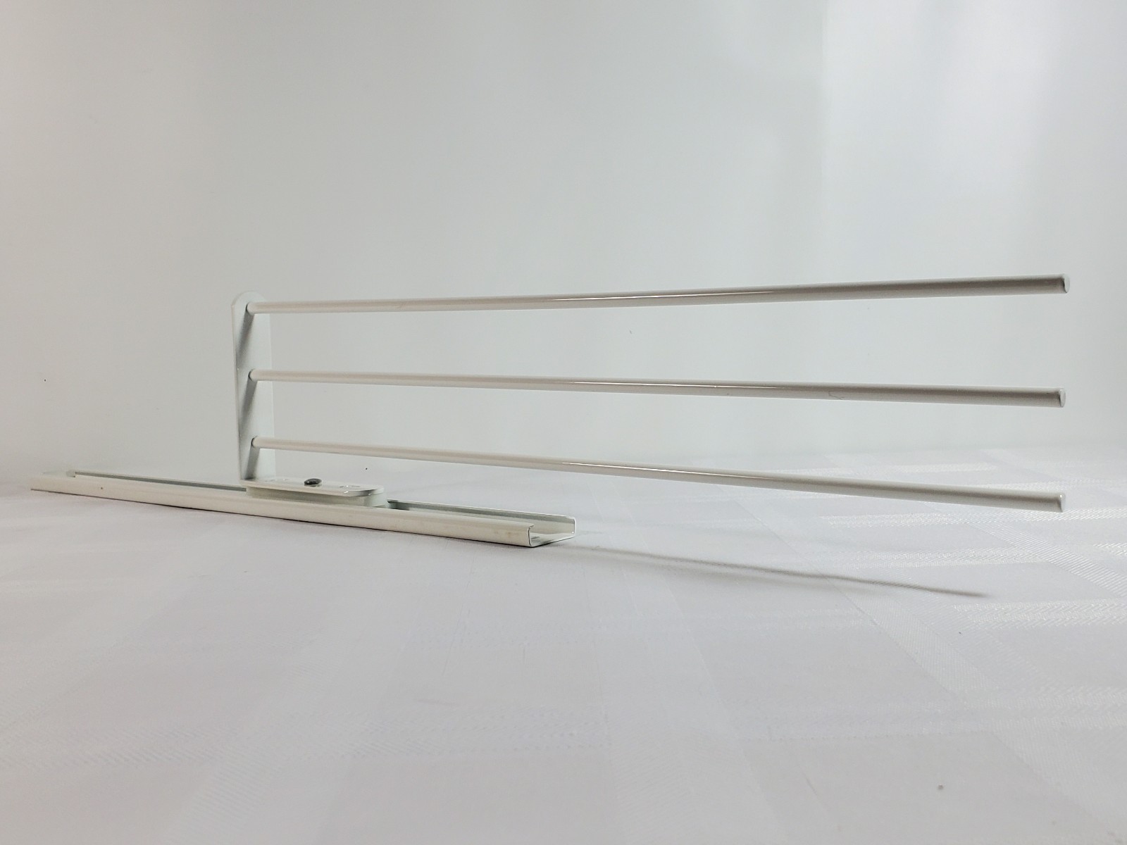 Vintage Rev-A-Shelf Pull Out Sliding Towel Rack 3 Bar White Kitchen Bath Laundry