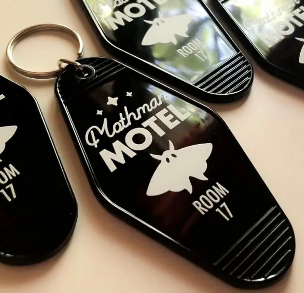 Mothman Cryptid Retro Plastic 3-1/2" Hotel Keychain