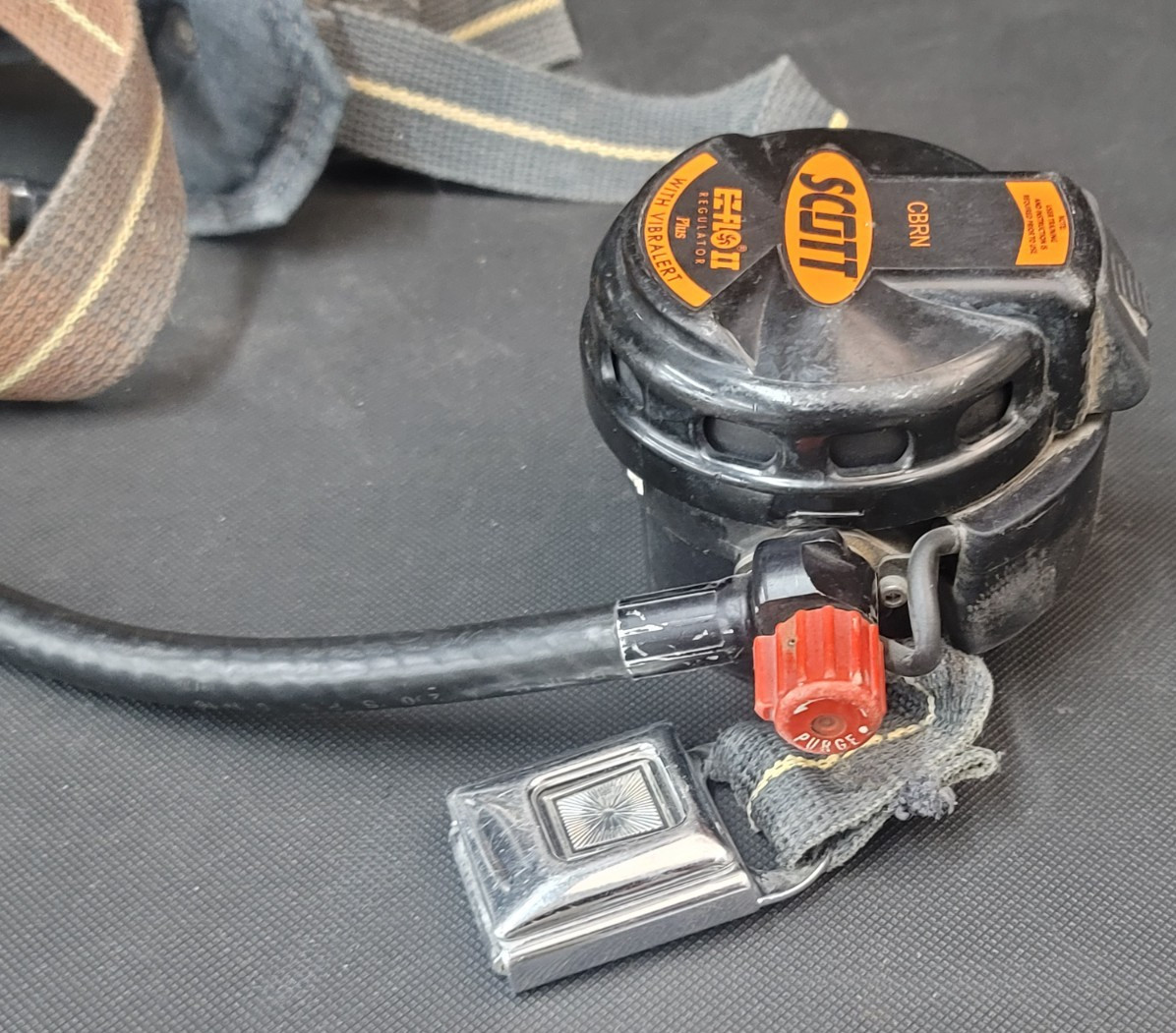 SCOTT 4.5 SCBA Harness w/ E-Z Flo Regulator, PAK-ALERT SE7 Series