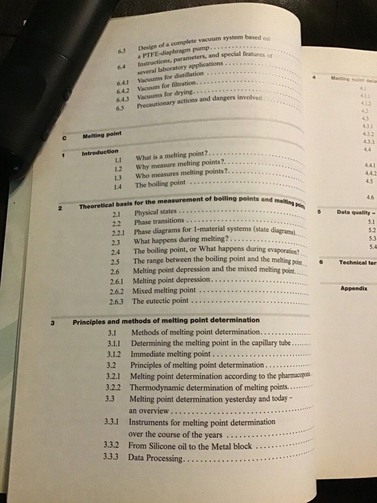 Buchi The Laboratory Assistant - Instruction Manual/User Guide, Second Edition