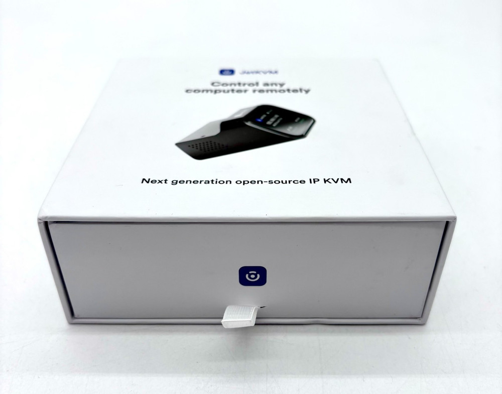 JETKVM Next Generation Open Source IP KVM With Digital Display - Black