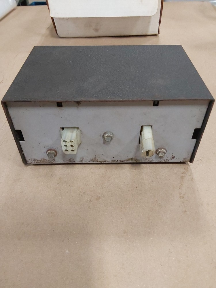 Henderson Mfg. Co. #77302C, Premium Control Console
