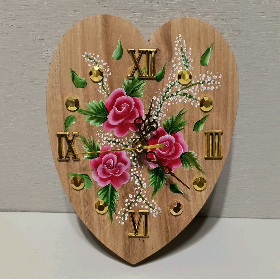 Heart-Shaped Clock Adorned with Roses