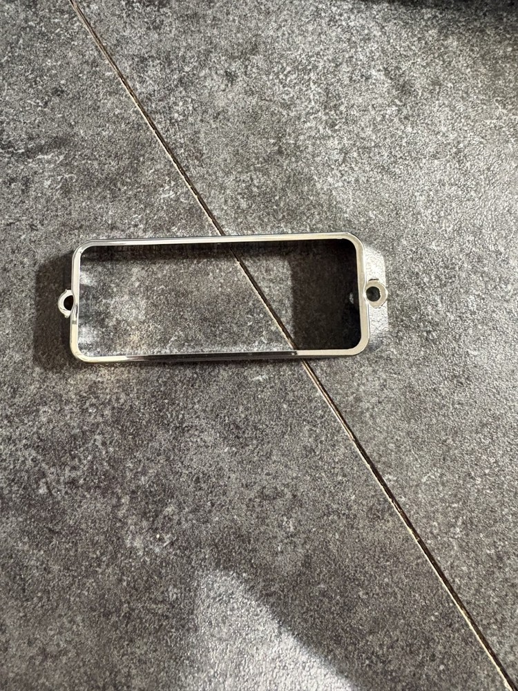 Whelen - Chrome surface mount flange