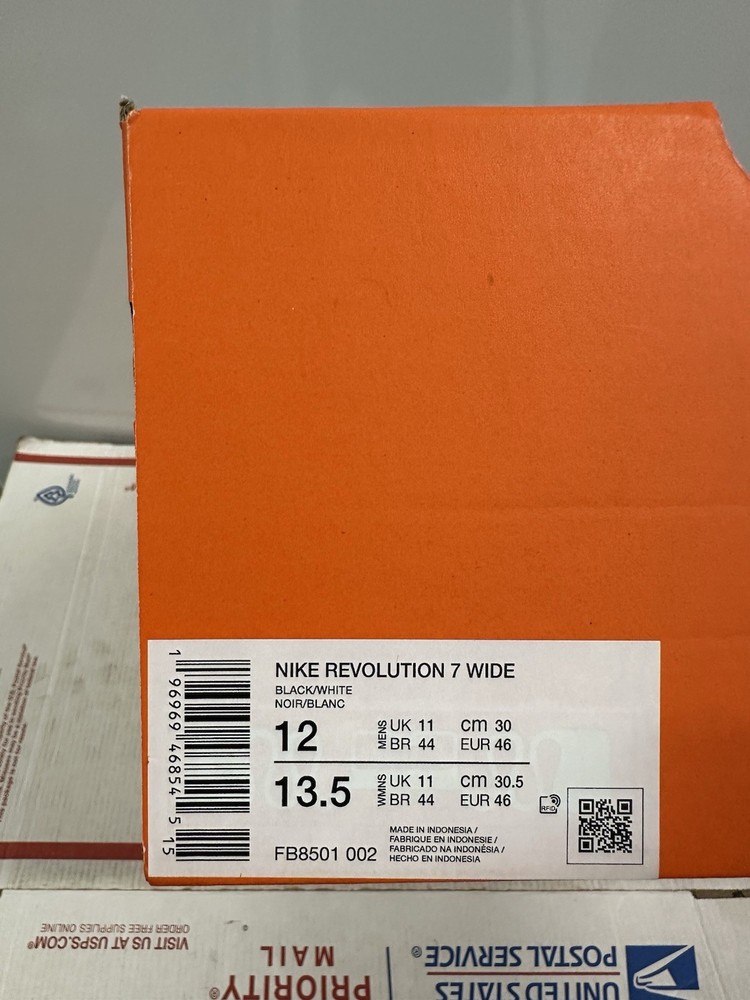 Nike Revolution 7 Wide ‘Black White’ FB8501 002 Size 12