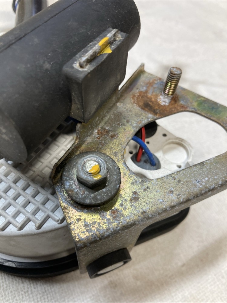 1997 Yamaha Vmax 600 XTC Speedometer Assembly