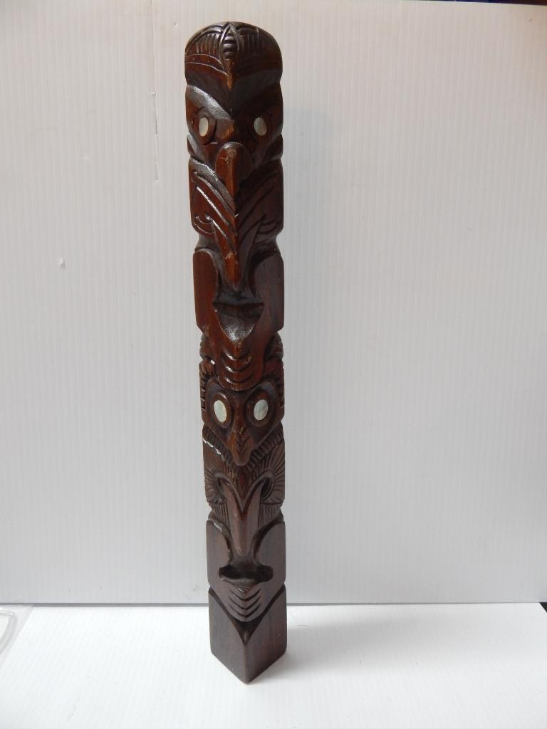 VINTAGE ALASKA TLINGIT INDIAN NW COAST RED CEDAR + ABALONE WOOD TOTEM POLE 15.5"