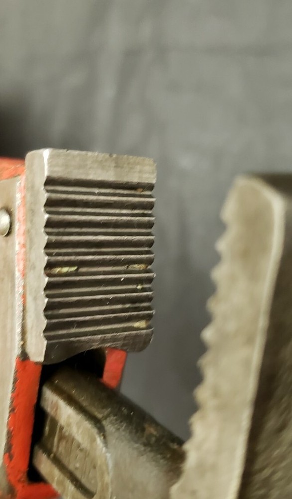 RIDGID 10 Inch Pipe Wrench Adjustable