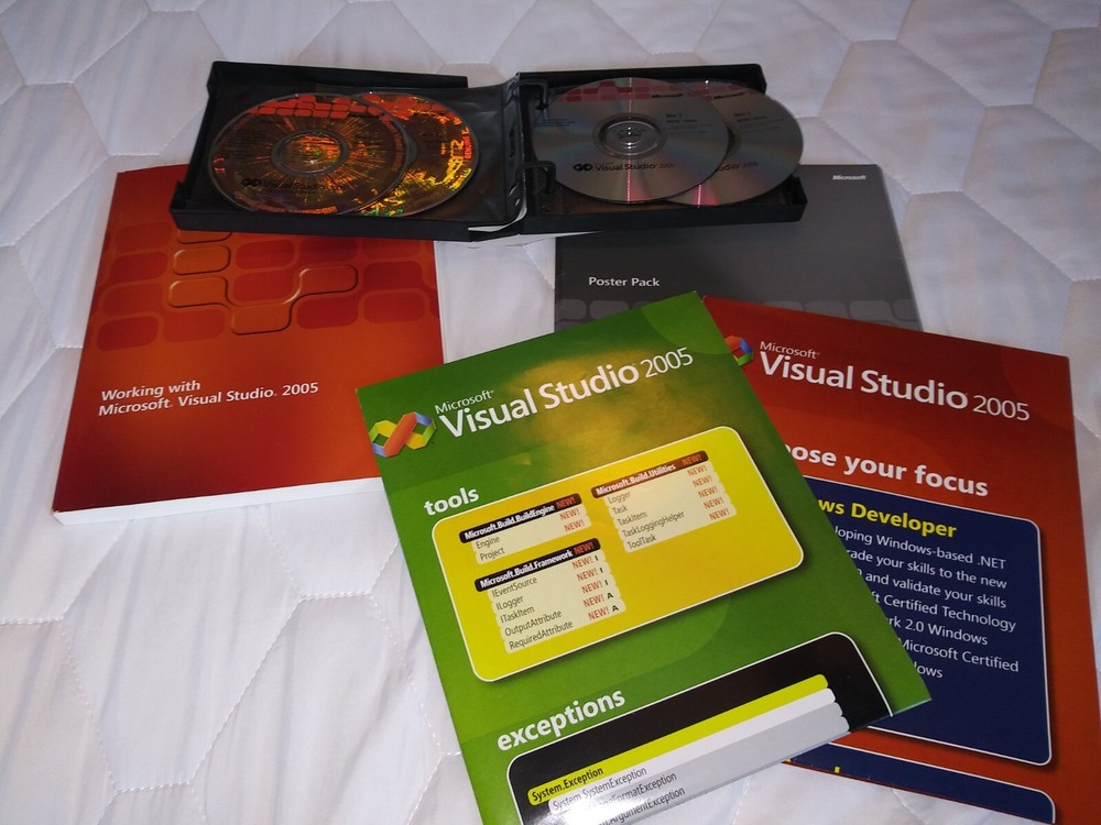 Microsoft Visual Studio Professional 2008 & SQL Server Dev 2005 ACADEMIC