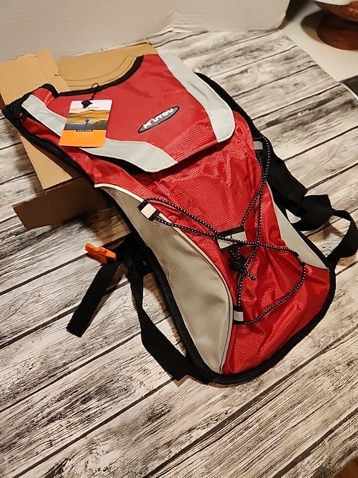 New Kuyou (Camelbak Style) Airflow Hydration Bladder Backpack Red 2 Liter