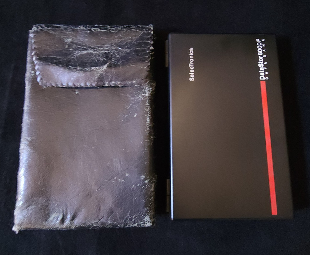 SelecTronics DataStor 8000F Data Bank Vintage Black Computer Untested As-Is