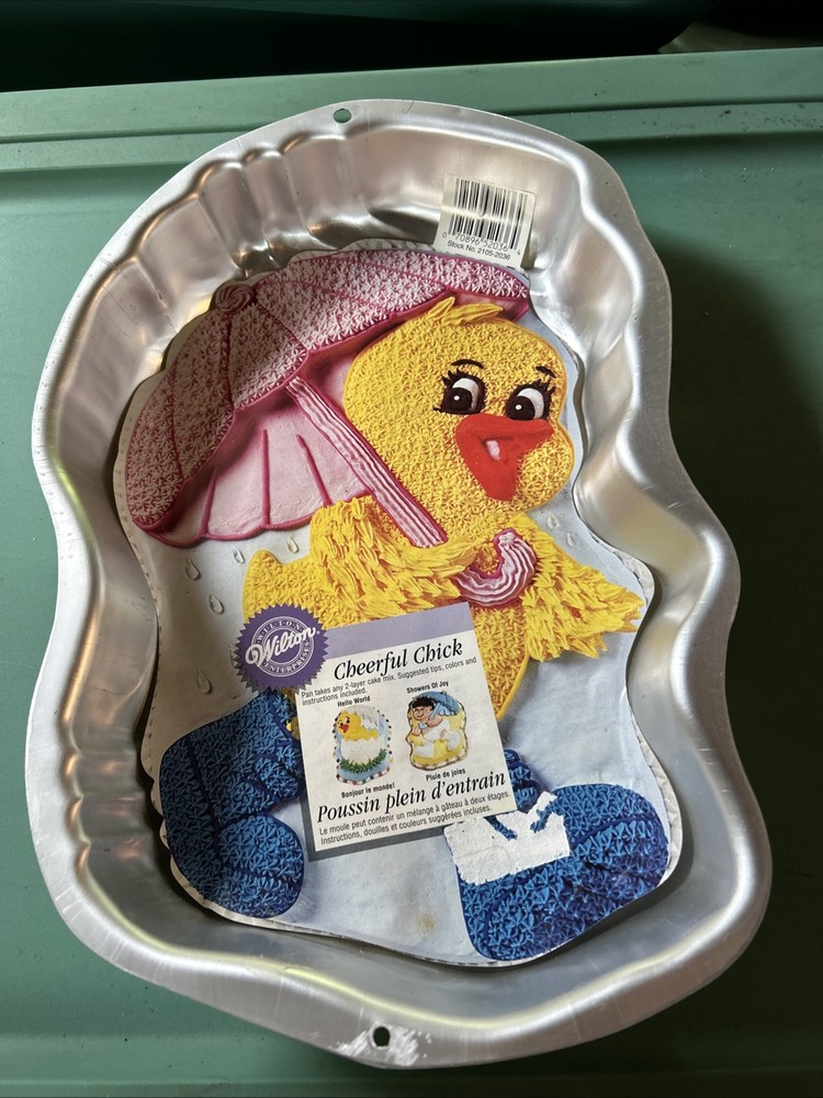 Wilton Cheerful Chick Cake Pan