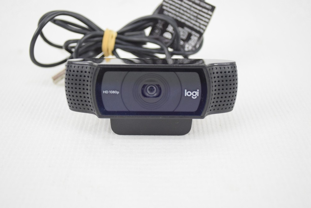 Logitech VU0060 HD 1080p 30FPS Wired Webcam