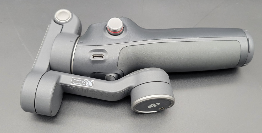 DJI Osmo Mobile 7P Gimbal Stabilizer 3-Axis Foldable Android iPhone DEVICE ONLY!